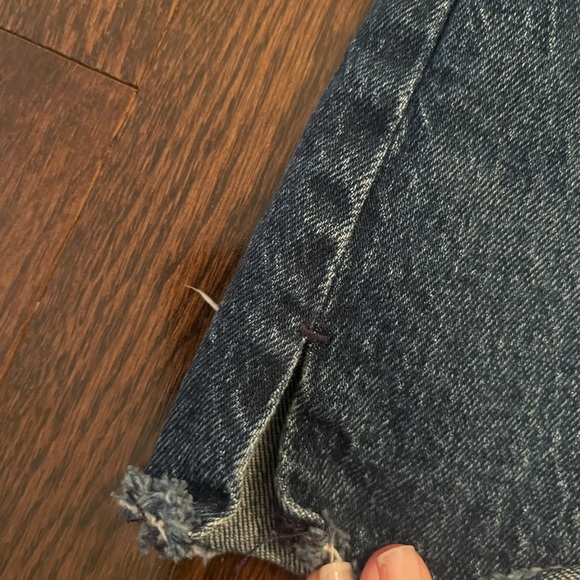 Abercrombie Curve Mom high rise denim shorts - Picture 4 of 5